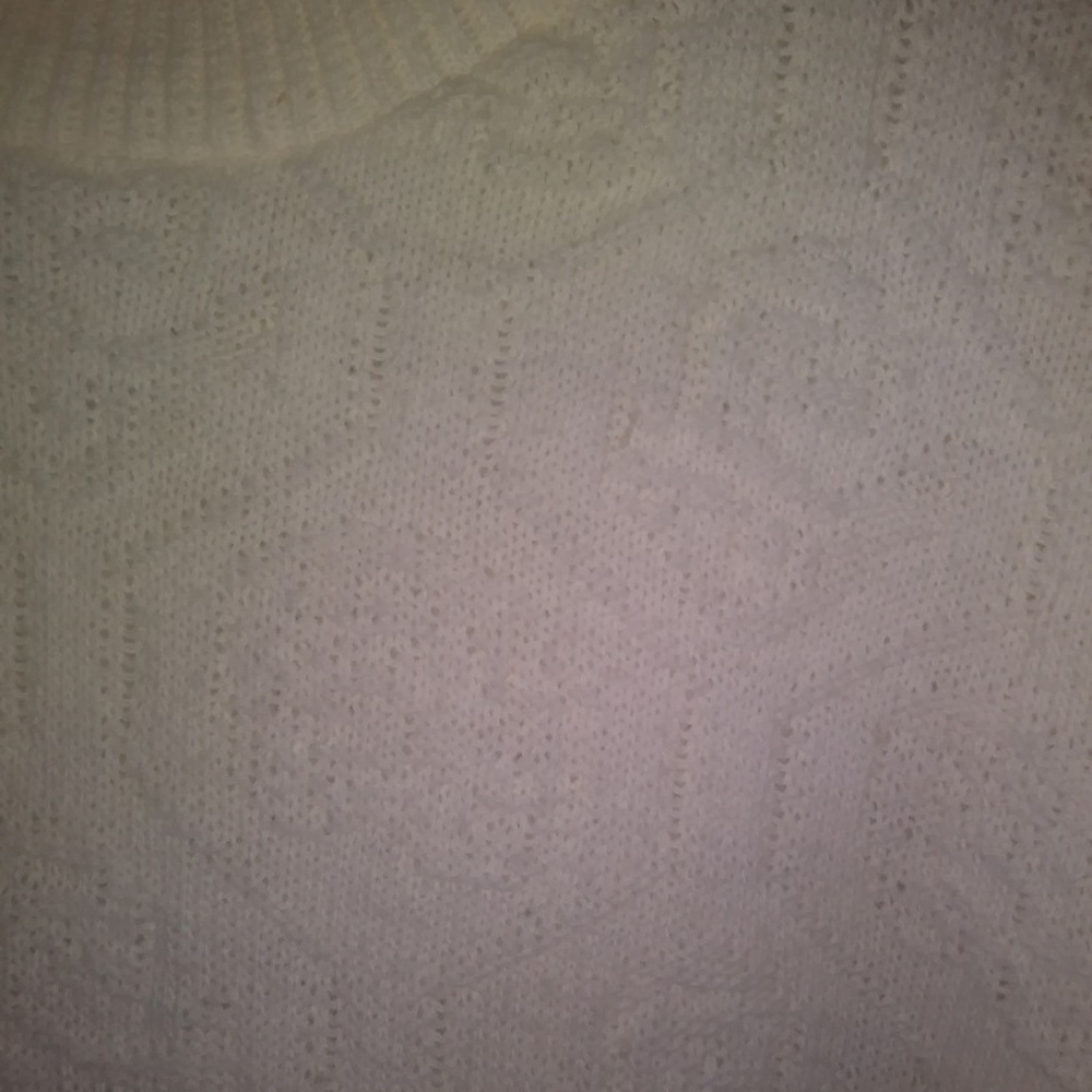 Spunky White Textured Sweater - Picture 4 of 4